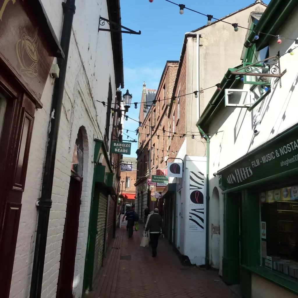 Emergency Locksmiths in Wrexham: Which Areas We Cover & How to Spot a Trusted Professional