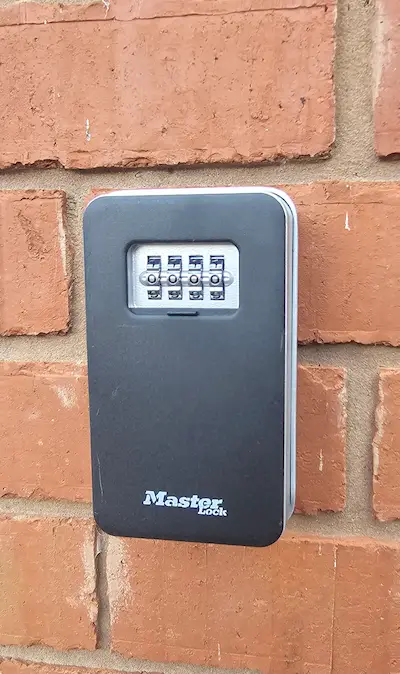 The Benefits of Installing a Key Safe for Your Home or Business